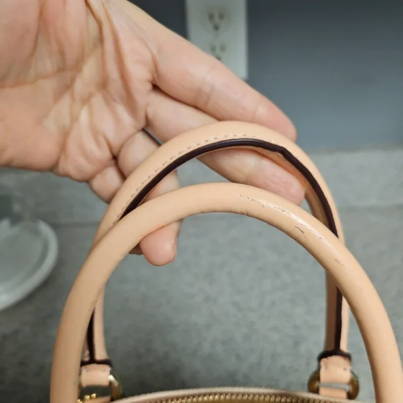 Coach Women's Pink Handbag - Picture 9 of 11